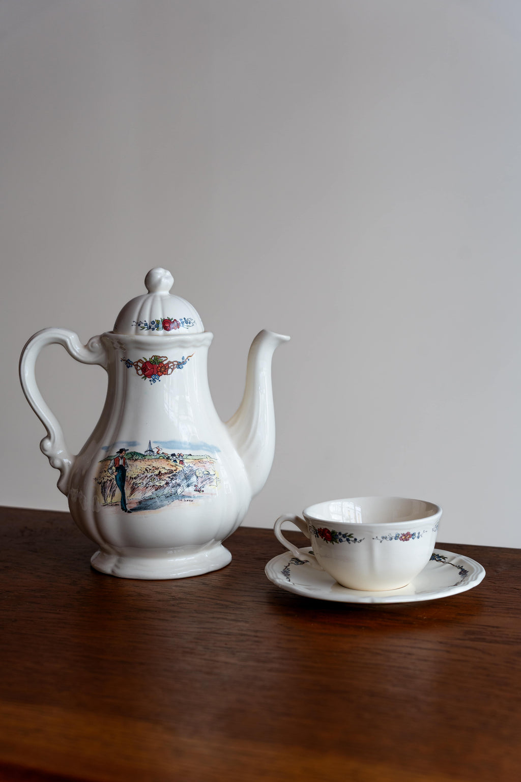 Cafetière Obernai — « La danse au village » — Henri Loux